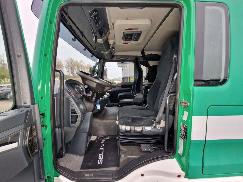 Auto s hydraulickou rukou MAN TGM 18.340 4X2 BL /Standklima/HIAB 144 GLAS MAN TGM 18.340 4X2 BL /Standklima/HIAB 144 GLAS: obrázok 15 Auto s hydraulickou rukou MAN TGM 18.340 4X2 BL /Standklima/HIAB 144 GLAS MAN TGM 18.340 4X2 BL /Standklima/HIAB 144 GLAS: obrázok 15