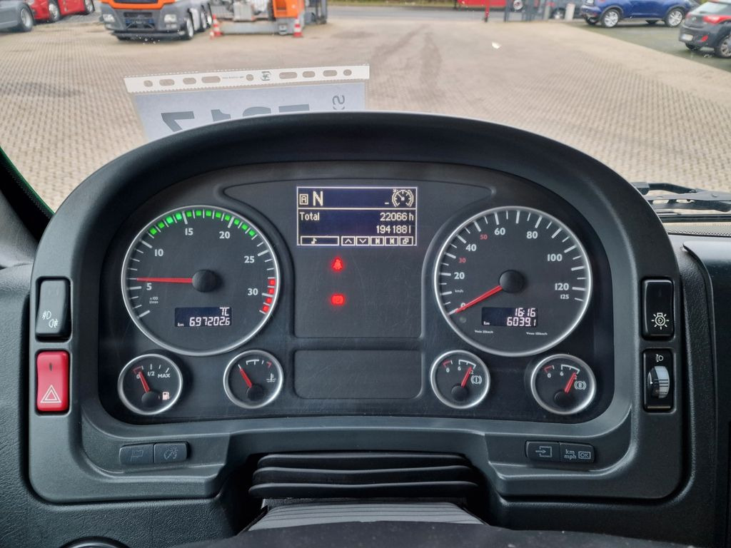 Auto s hydraulickou rukou MAN TGM 18.340 4X2 BL /Standklima/HIAB 144 GLAS MAN TGM 18.340 4X2 BL /Standklima/HIAB 144 GLAS: obrázok 24 Auto s hydraulickou rukou MAN TGM 18.340 4X2 BL /Standklima/HIAB 144 GLAS MAN TGM 18.340 4X2 BL /Standklima/HIAB 144 GLAS: obrázok 24