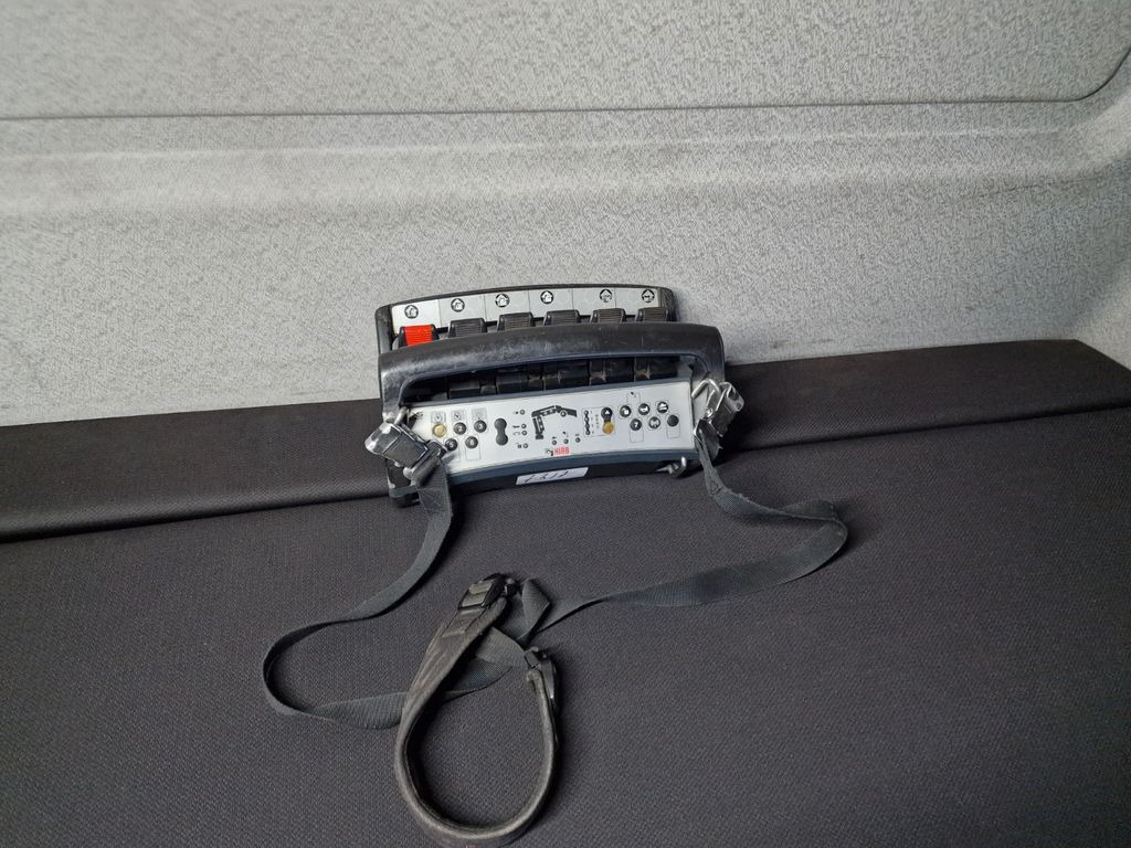 Auto s hydraulickou rukou MAN TGM 18.340 4X2 BL /Standklima/HIAB 144 GLAS MAN TGM 18.340 4X2 BL /Standklima/HIAB 144 GLAS: obrázok 20 Auto s hydraulickou rukou MAN TGM 18.340 4X2 BL /Standklima/HIAB 144 GLAS MAN TGM 18.340 4X2 BL /Standklima/HIAB 144 GLAS: obrázok 20