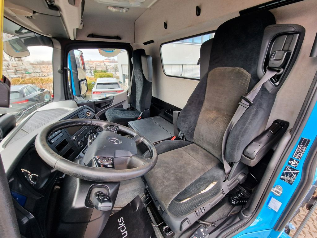 Ramenový nosič kontajnerov Mercedes-Benz Antos 1851 / Meiller Kipper / Standklima / Navi: obrázok 17