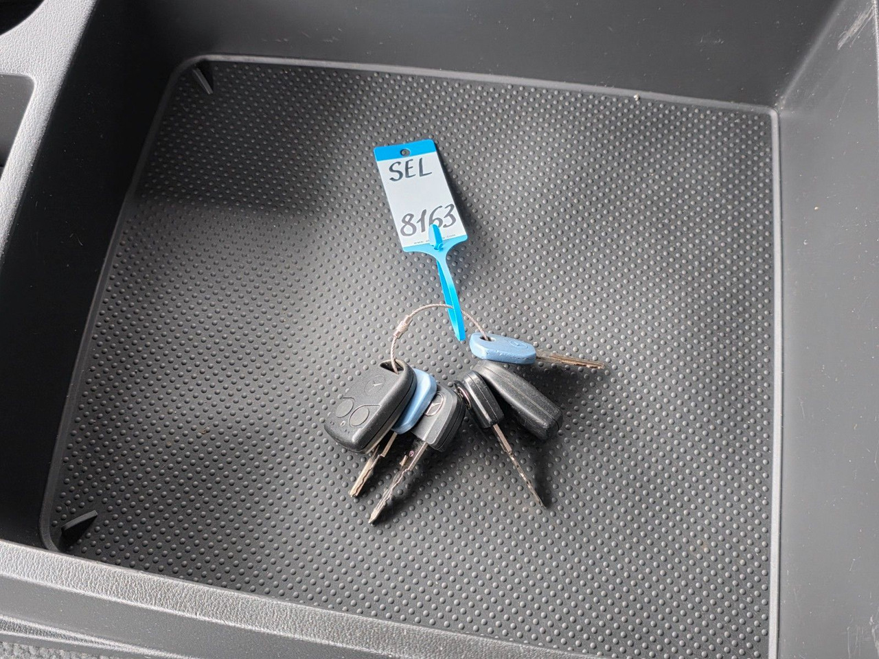 Chladirenské nákladné vozidlo Mercedes-Benz Atego 1523 / LBW / ROHRBAHN/ Carrier: obrázok 45 Chladirenské nákladné vozidlo Mercedes-Benz Atego 1523 / LBW / ROHRBAHN/ Carrier: obrázok 45