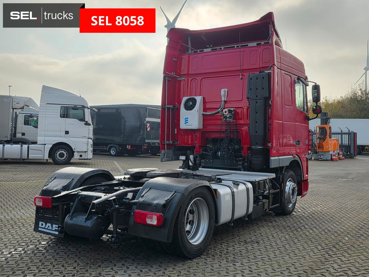 DAF XF 105.460 / ZF Intarder / Standklimaanlage - Ťahač: obrázok 5 DAF XF 105.460 / ZF Intarder / Standklimaanlage - Ťahač: obrázok 5