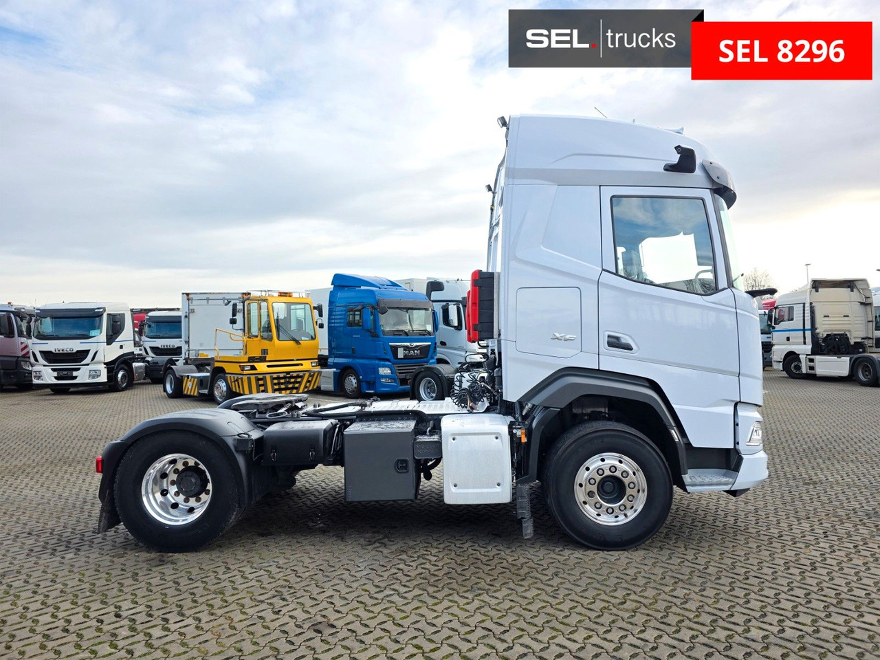 DAF XF 450 FT / PTO / Kipphydraulik / ADR / 6E - Ťahač: obrázok 4 DAF XF 450 FT / PTO / Kipphydraulik / ADR / 6E - Ťahač: obrázok 4