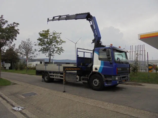 DAF 75.270 4X2 NL TRUCK - Auto s hydraulickou rukou: obrázok 3 DAF 75.270 4X2 NL TRUCK - Auto s hydraulickou rukou: obrázok 3