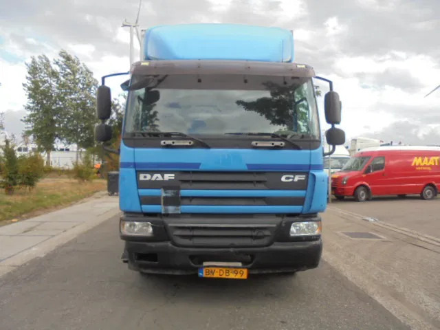 DAF CF 65 220 NL KENTEKEN - Skříňový nákladní auto: obrázok 2 DAF CF 65 220 NL KENTEKEN - Skříňový nákladní auto: obrázok 2