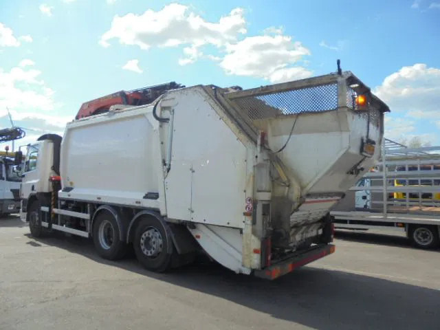 DAF FAN CF75-250 6X2 - Auto na odvoz odpadu: obrázok 4 DAF FAN CF75-250 6X2 - Auto na odvoz odpadu: obrázok 4