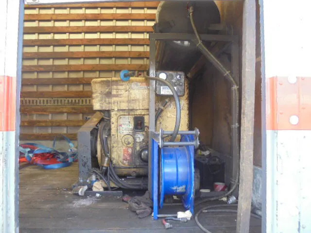 DAF LF 45 150 NL TRUCK SERVICE TRUCK SERVICE TRUCK MET COMPRESSOR - Skříňový nákladní auto: obrázok 2 DAF LF 45 150 NL TRUCK SERVICE TRUCK SERVICE TRUCK MET COMPRESSOR - Skříňový nákladní auto: obrázok 2