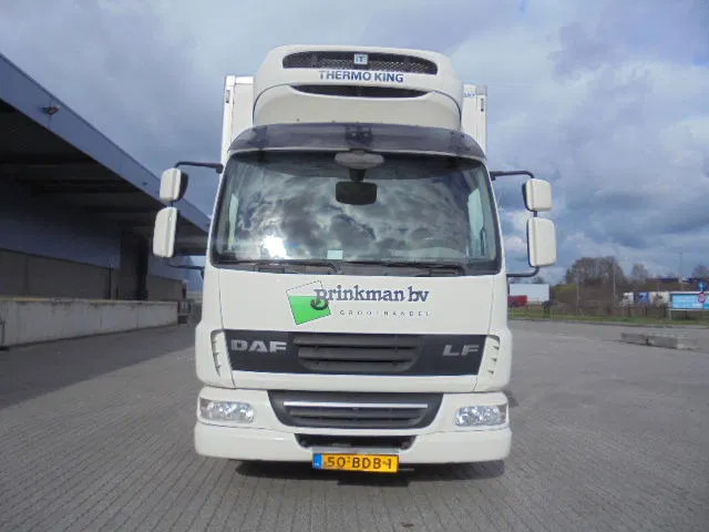 DAF LF 45 210 NL TRUCK - Chladirenské nákladné vozidlo: obrázok 2 DAF LF 45 210 NL TRUCK - Chladirenské nákladné vozidlo: obrázok 2