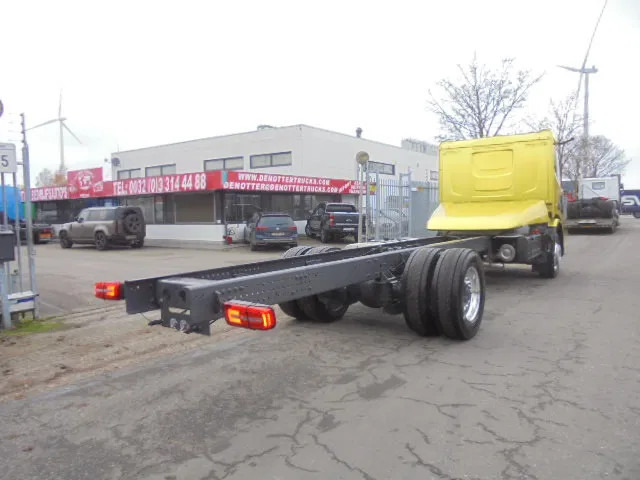 DAF XD 310 NEW UNUSED DEMO - Podvozek s kabinou: obrázok 4 DAF XD 310 NEW UNUSED DEMO - Podvozek s kabinou: obrázok 4