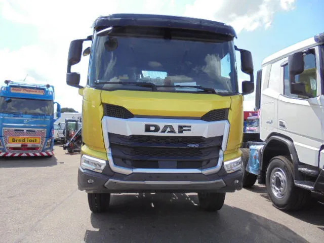 DAF XD 450 F 8X4 NIEUW MET FABRIEKS GARANTIE - Podvozek s kabinou: obrázok 2 DAF XD 450 F 8X4 NIEUW MET FABRIEKS GARANTIE - Podvozek s kabinou: obrázok 2