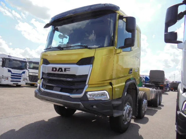 DAF XD 450 F 8X4 NIEUW MET FABRIEKS GARANTIE - Podvozek s kabinou: obrázok 1 DAF XD 450 F 8X4 NIEUW MET FABRIEKS GARANTIE - Podvozek s kabinou: obrázok 1