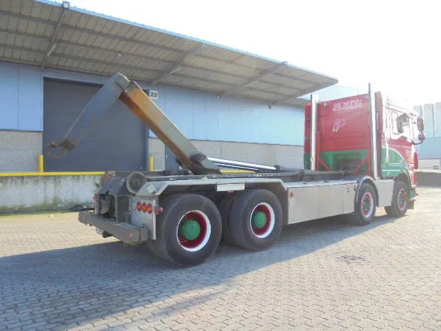 DAF XF 105 410 FAD 8X4 STEEL SUSPENSION - Hákový nosič kontajnerov: obrázok 4 DAF XF 105 410 FAD 8X4 STEEL SUSPENSION - Hákový nosič kontajnerov: obrázok 4