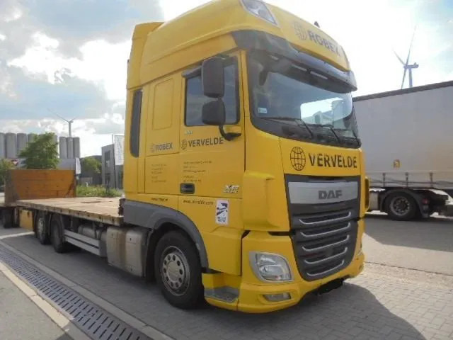 DAF XF 510 FAR 6X2 - Valníkový/ Plošinový nákladný automobil: obrázok 2 DAF XF 510 FAR 6X2 - Valníkový/ Plošinový nákladný automobil: obrázok 2