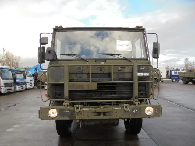 DAF YAD 4442 NT 4X4 - Plachtové nákladné vozidlo: obrázok 2 DAF YAD 4442 NT 4X4 - Plachtové nákladné vozidlo: obrázok 2