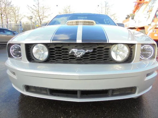 Ford Mustang GT - Automobil: obrázok 3 Ford Mustang GT - Automobil: obrázok 3