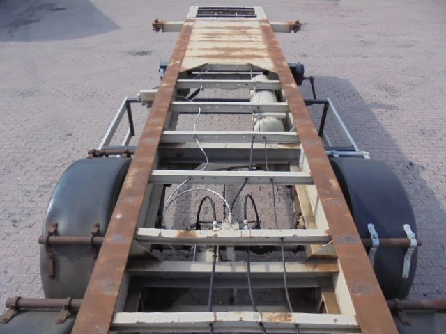 Groenewegen 20CC-15-18 STEEL SPRINGS - Náves preprava kontajnerov/ Výmenná nadstavba: obrázok 5 Groenewegen 20CC-15-18 STEEL SPRINGS - Náves preprava kontajnerov/ Výmenná nadstavba: obrázok 5