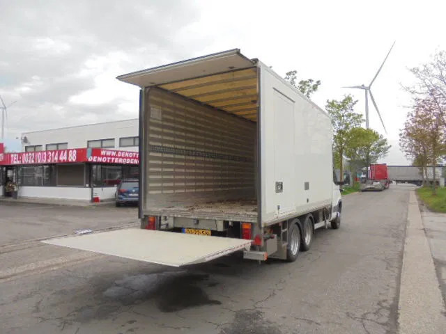 Iveco Daily 40 C14 HPI TREKKER OPLEGGER - Dodávka skriňová nadstavba, Dodávkа s dvojitou kabínou: obrázok 4 Iveco Daily 40 C14 HPI TREKKER OPLEGGER - Dodávka skriňová nadstavba, Dodávkа s dvojitou kabínou: obrázok 4