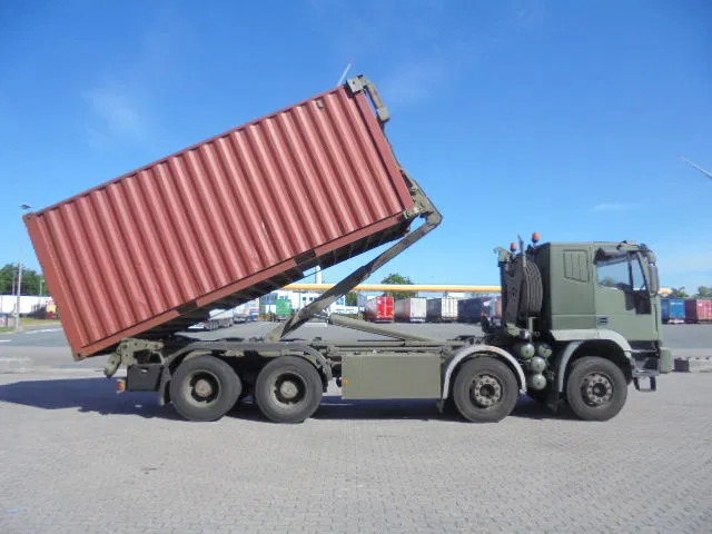 Hákový nosič kontajnerov Iveco Eurotrakker 410 E37H: obrázok 7 Hákový nosič kontajnerov Iveco Eurotrakker 410 E37H: obrázok 7