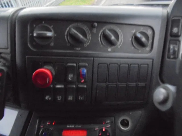 Fekálne vozidlo MAN TGA 26.400 6X4 Manual: obrázok 16