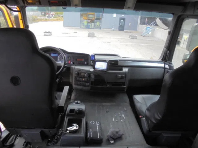 Skříňový nákladní auto MAN TGM 12.250 NL TRUCK APK 06-2026: obrázok 14