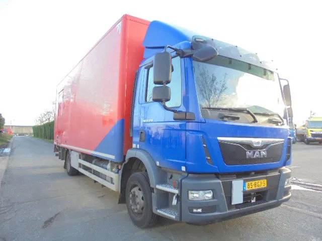 MAN TGM 12-250 NL TRUCK - Skříňový nákladní auto: obrázok 3 MAN TGM 12-250 NL TRUCK - Skříňový nákladní auto: obrázok 3