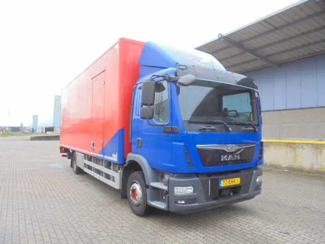 MAN TGM 12.250 NL TRUCK - Skříňový nákladní auto: obrázok 3 MAN TGM 12.250 NL TRUCK - Skříňový nákladní auto: obrázok 3
