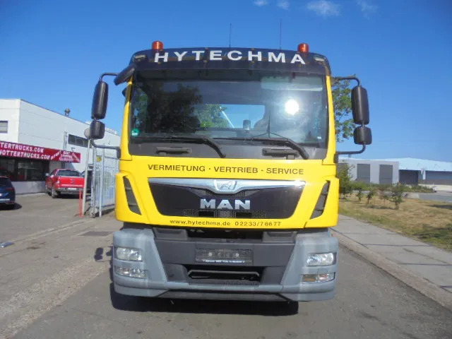 MAN TGM 18.340 - Nákladné vozidlo na prepravu automobilov: obrázok 2 MAN TGM 18.340 - Nákladné vozidlo na prepravu automobilov: obrázok 2