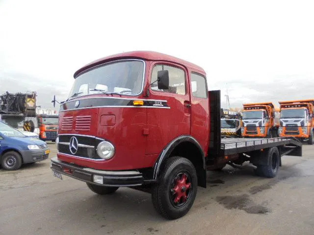Mercedes-Benz 1113 - Nákladné vozidlo na prepravu automobilov: obrázok 1 Mercedes-Benz 1113 - Nákladné vozidlo na prepravu automobilov: obrázok 1