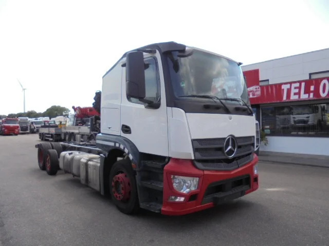 Mercedes-Benz ACTROS 2340 6X2 - Nákladné vozidlo na prepravu automobilov: obrázok 3 Mercedes-Benz ACTROS 2340 6X2 - Nákladné vozidlo na prepravu automobilov: obrázok 3