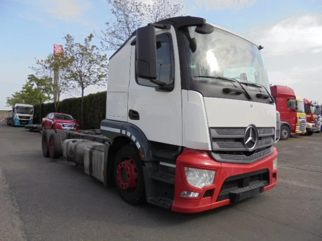 Mercedes-Benz Actros 2336 LL 6X2 EUR 6 - Nákladné vozidlo na prepravu automobilov: obrázok 3 Mercedes-Benz Actros 2336 LL 6X2 EUR 6 - Nákladné vozidlo na prepravu automobilov: obrázok 3