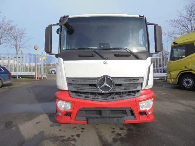 Mercedes-Benz Actros 2340 6X2 EUR 6 - Podvozek s kabinou: obrázok 2 Mercedes-Benz Actros 2340 6X2 EUR 6 - Podvozek s kabinou: obrázok 2