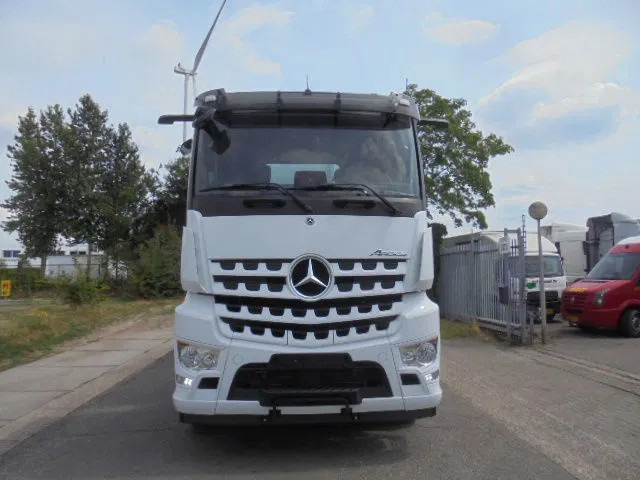 Mercedes-Benz Arocs 2545 + RETARDER 6X2 NEW /DEMO - Auto s hydraulickou rukou: obrázok 4 Mercedes-Benz Arocs 2545 + RETARDER 6X2 NEW /DEMO - Auto s hydraulickou rukou: obrázok 4