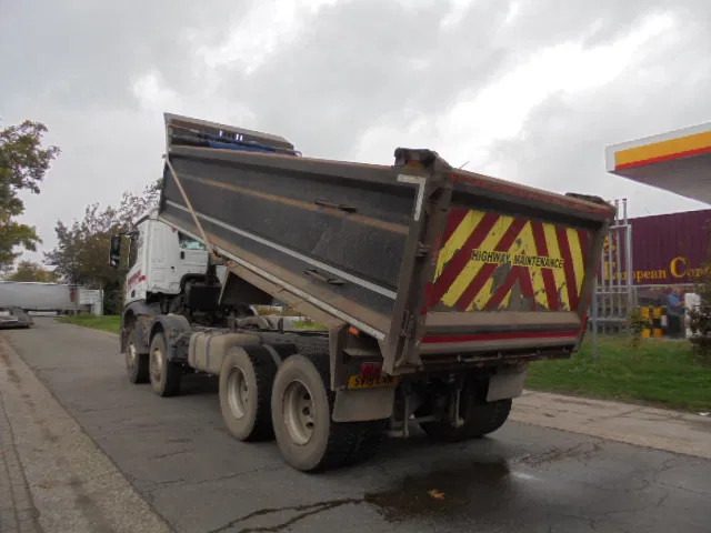 Leasing Mercedes-Benz Arocs 3240 K 8X4 Mercedes-Benz Arocs 3240 K 8X4: obrázok 6 Leasing Mercedes-Benz Arocs 3240 K 8X4 Mercedes-Benz Arocs 3240 K 8X4: obrázok 6