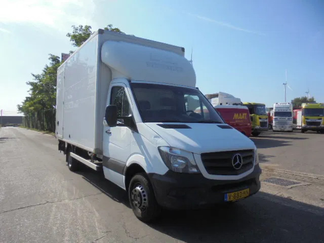 Mercedes-Benz Sprinter 316 CDI - Dodávka skriňová nadstavba: obrázok 3 Mercedes-Benz Sprinter 316 CDI - Dodávka skriňová nadstavba: obrázok 3