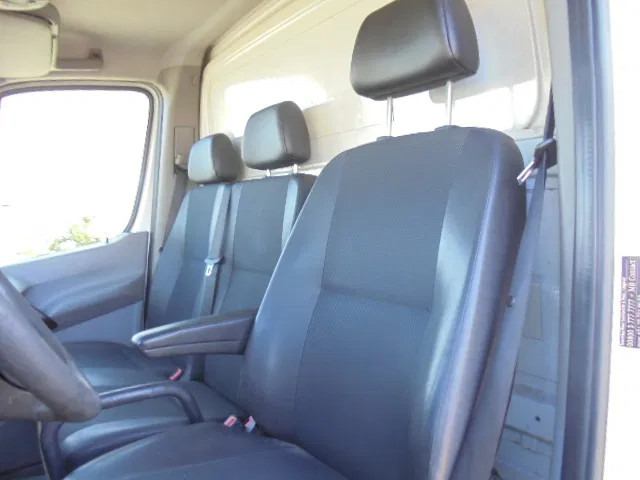 Dodávka skriňová nadstavba Mercedes-Benz Sprinter 316 CDI: obrázok 9