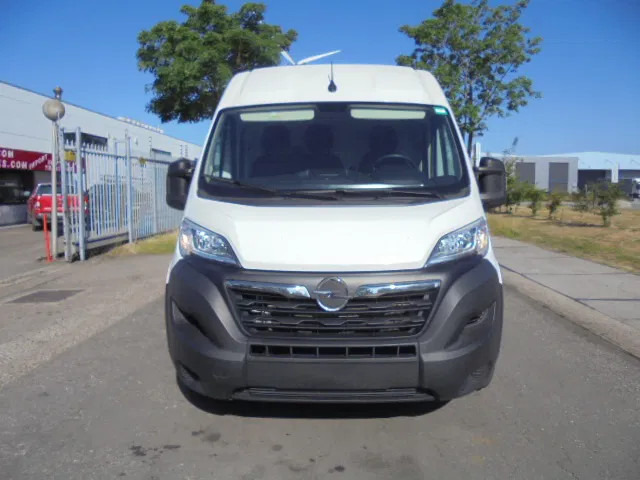 Opel Movano L3H2 2.2L BLUE HDI 140 - Furgon: obrázok 2 Opel Movano L3H2 2.2L BLUE HDI 140 - Furgon: obrázok 2