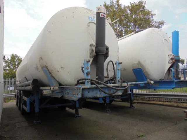 SPITZER EUROVRAC BP SK50 - Cisternový náves: obrázok 2 SPITZER EUROVRAC BP SK50 - Cisternový náves: obrázok 2