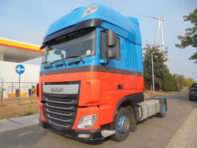 DAF XF 440 FT MEGA - Ťahač: obrázok 1 DAF XF 440 FT MEGA - Ťahač: obrázok 1