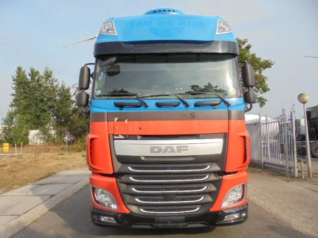 DAF XF 440 FT MEGA - Ťahač: obrázok 2 DAF XF 440 FT MEGA - Ťahač: obrázok 2