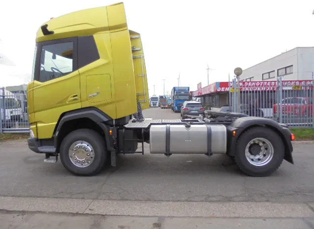 DAF XFC 530 FT DEMO KIEPHYDROLIEK MET FABRIEKS GARANTIE - Ťahač: obrázok 2 DAF XFC 530 FT DEMO KIEPHYDROLIEK MET FABRIEKS GARANTIE - Ťahač: obrázok 2
