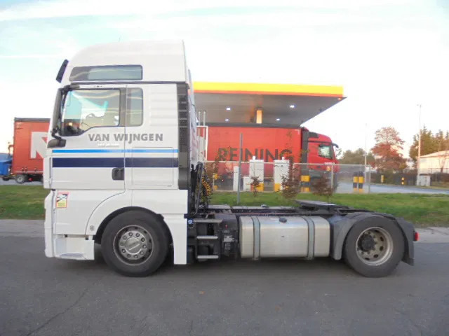 MAN TGX 18.500 XXL SMART TACHO 16X IN STOCK NL TRUCK - Ťahač: obrázok 4 MAN TGX 18.500 XXL SMART TACHO 16X IN STOCK NL TRUCK - Ťahač: obrázok 4