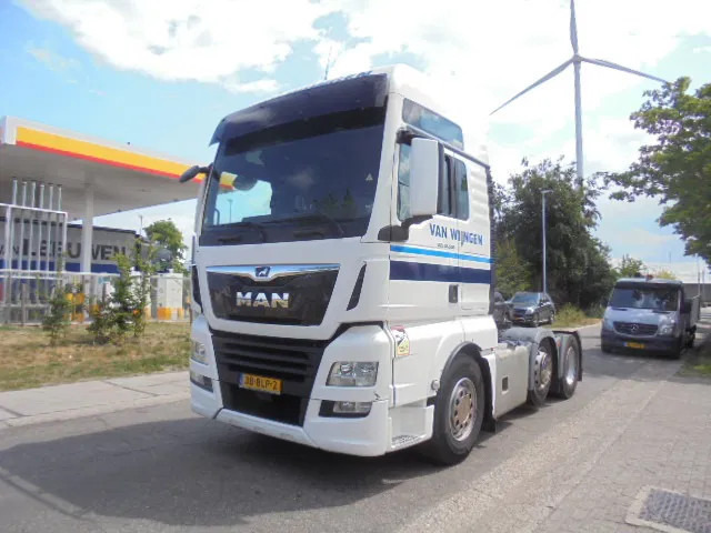 MAN TGX 26.500 XXL TUV APK 03-26 NL TRUCK 16X IN STOCK - Ťahač: obrázok 1 MAN TGX 26.500 XXL TUV APK 03-26 NL TRUCK 16X IN STOCK - Ťahač: obrázok 1