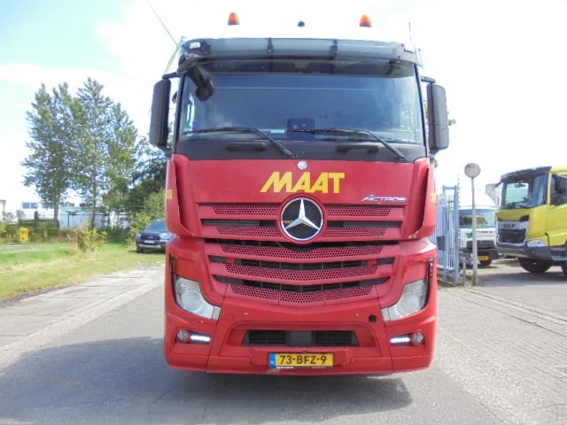 Mercedes-Benz Actros 1843 - Ťahač: obrázok 2 Mercedes-Benz Actros 1843 - Ťahač: obrázok 2