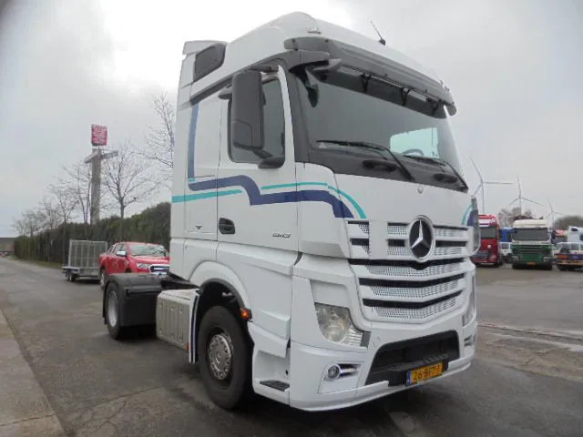 Mercedes-Benz Actros 1943 LS - Ťahač: obrázok 3 Mercedes-Benz Actros 1943 LS - Ťahač: obrázok 3