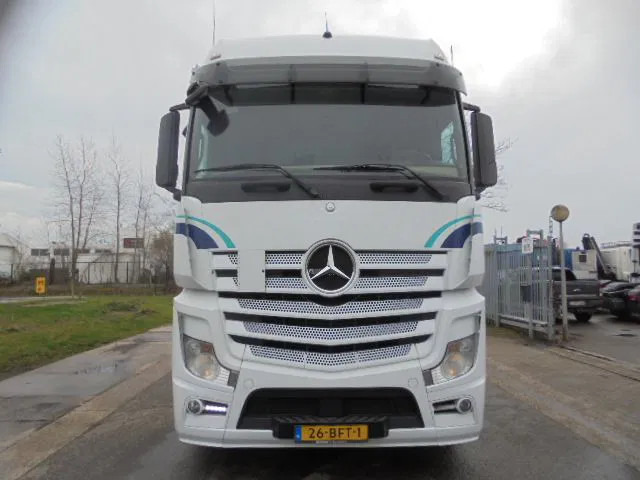 Mercedes-Benz Actros 1943 LS - Ťahač: obrázok 2 Mercedes-Benz Actros 1943 LS - Ťahač: obrázok 2