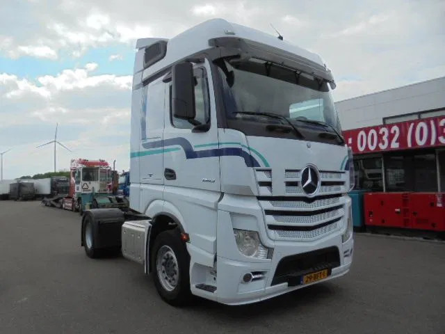 Mercedes-Benz Actros 1943 LS EUR6 - Ťahač: obrázok 3 Mercedes-Benz Actros 1943 LS EUR6 - Ťahač: obrázok 3