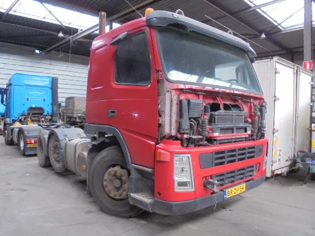 Volvo FM 380 ENGINE NOT OK ONLY PARTS - Ťahač: obrázok 3 Volvo FM 380 ENGINE NOT OK ONLY PARTS - Ťahač: obrázok 3