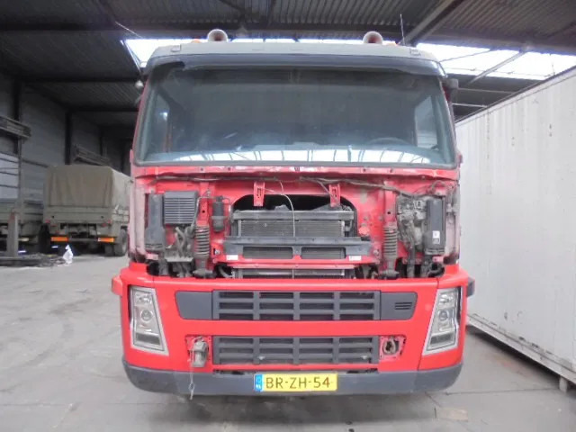 Volvo FM 380 ENGINE NOT OK ONLY PARTS - Ťahač: obrázok 2 Volvo FM 380 ENGINE NOT OK ONLY PARTS - Ťahač: obrázok 2