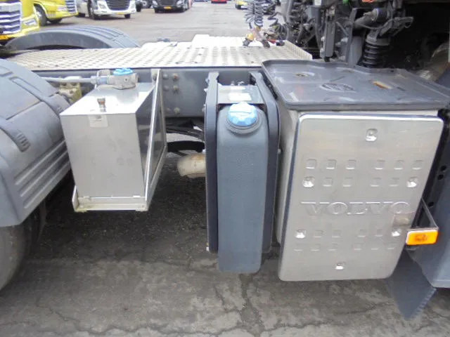 Ťahač Volvo FM 410 6X2 ADR + HYDRAULICS NL TRUCK: obrázok 6