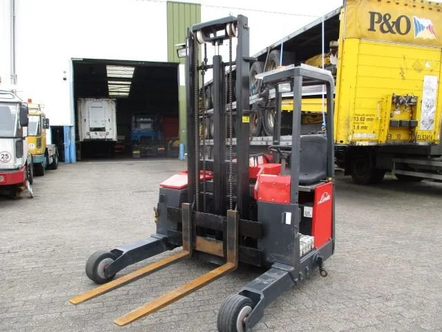 Terberg KINGLIFT TKL-S-X3 - Závesný vysokozdvižný vozík: obrázok 4 Terberg KINGLIFT TKL-S-X3 - Závesný vysokozdvižný vozík: obrázok 4
